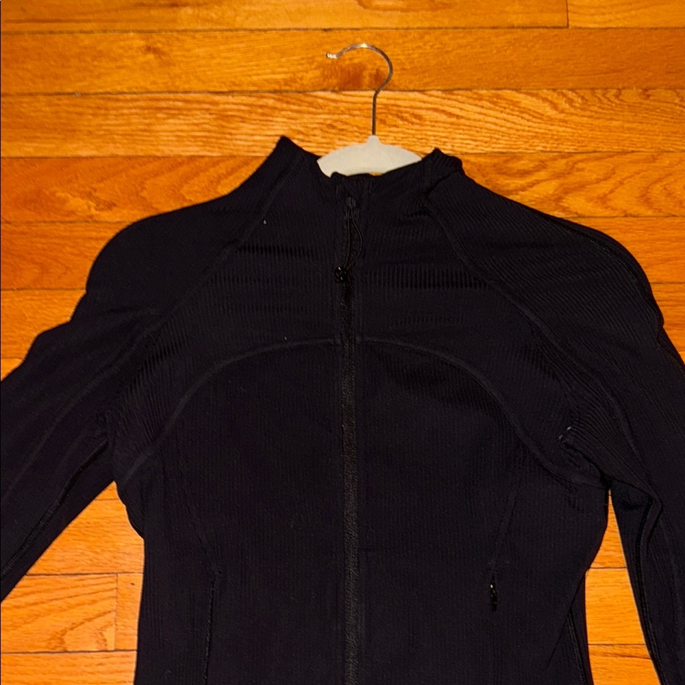 lululemon athletica Black Ski & Snow Jacket with High Collar and Zipper Closure